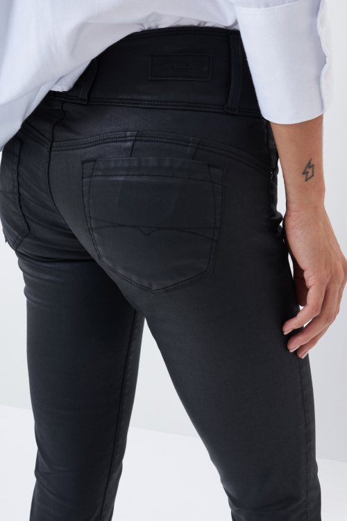 Jeans Mystery push up skinny avec enduit foncé