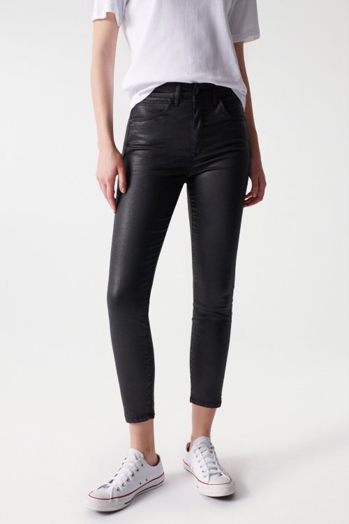 Secret glamour push in cropped jeans with coating