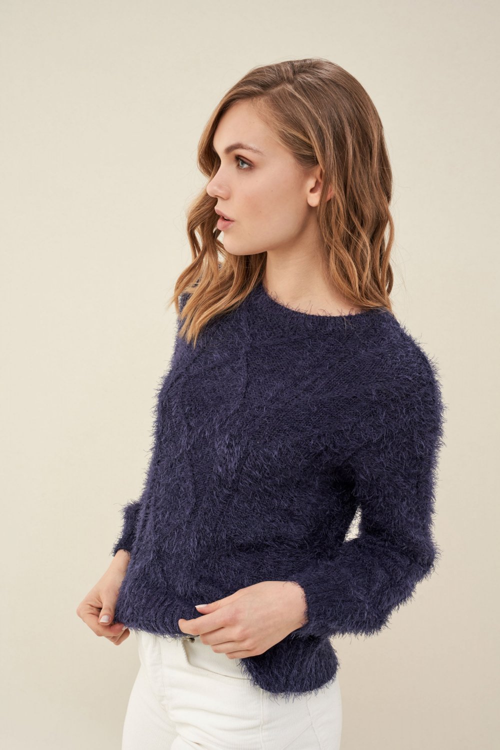 Knitted jersey with texture and works - Salsa