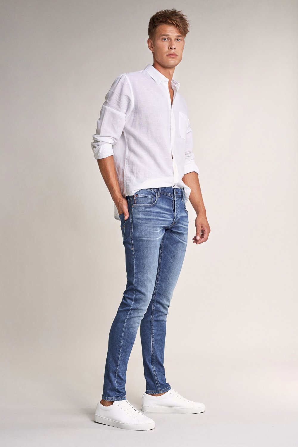 Jogger slim premium wash medium rinse jeans | Jeans Salsa Jeans