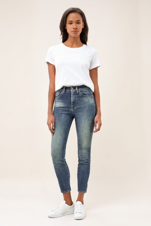 Jeans Elegant cropped délavage premium