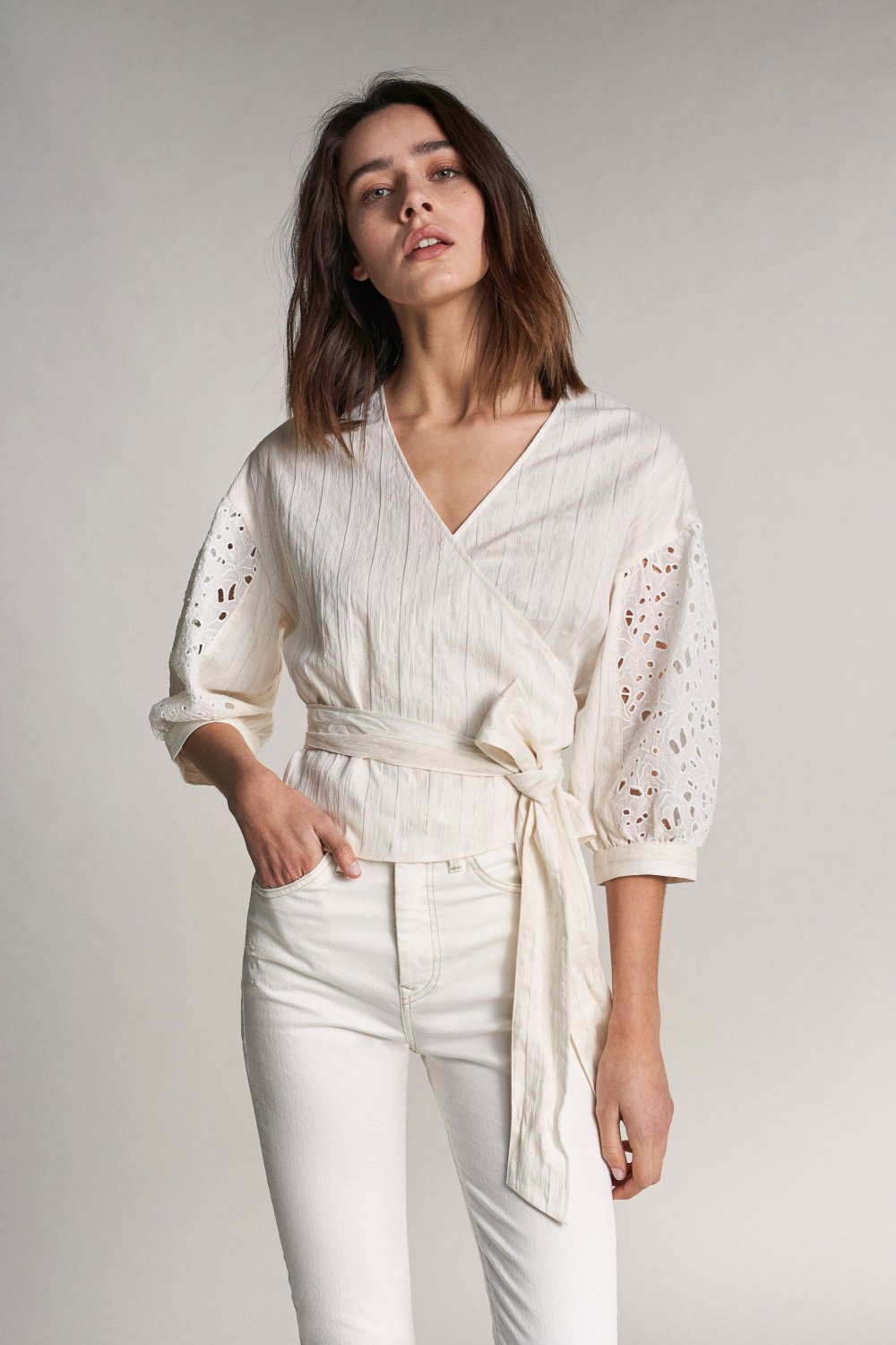 Crossover tunic with English embroidery on sleeve - Salsa