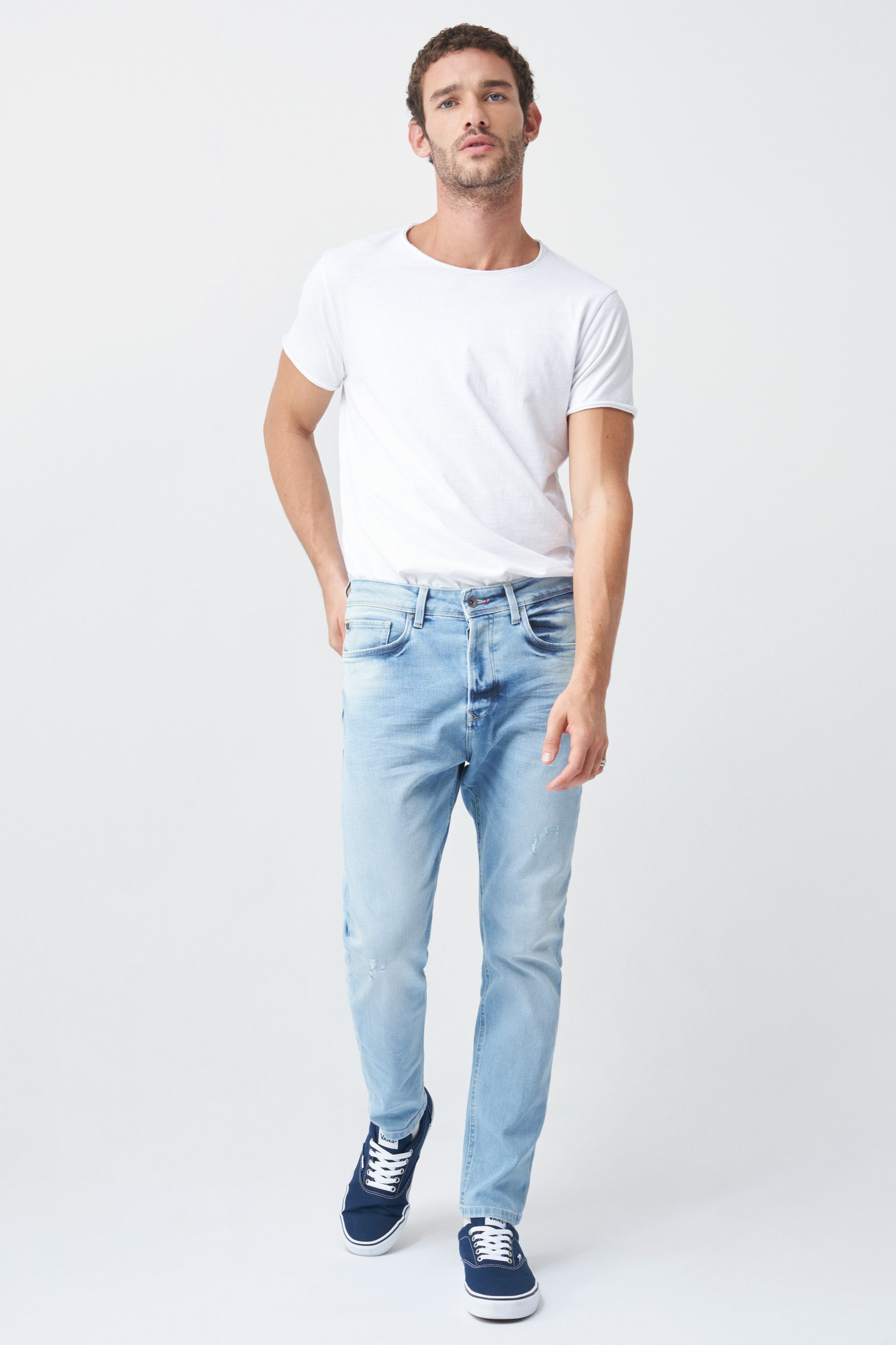 Karl loose slim jeans with ripped effect | Salsa
