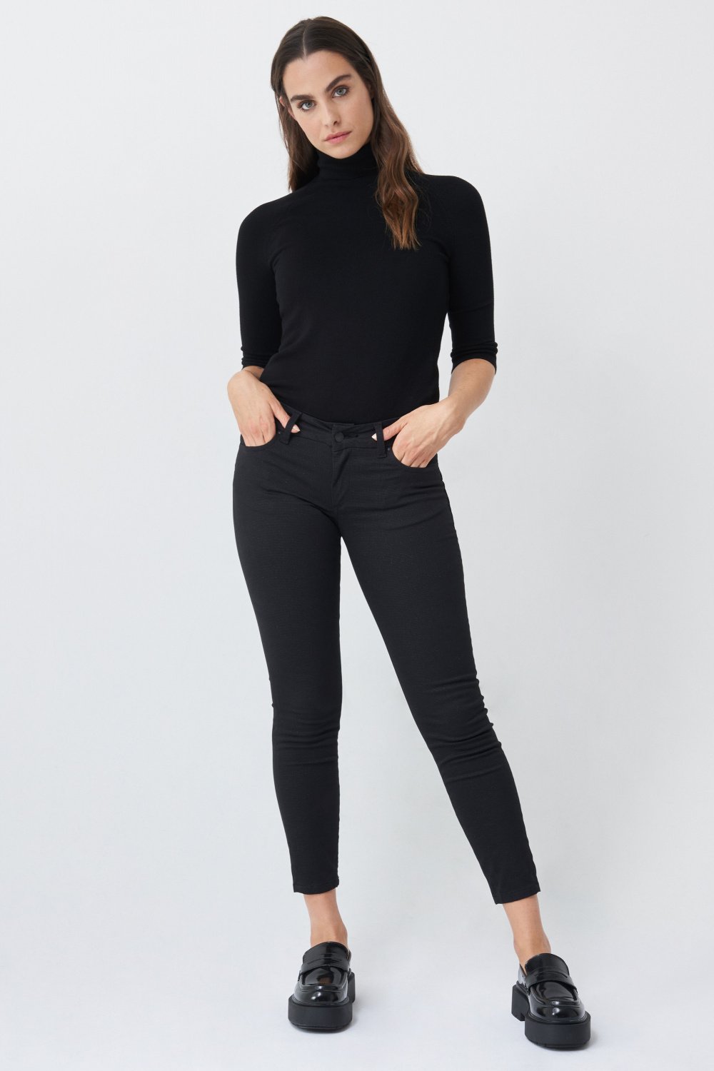 Push Up Wonder cropped jeans with fantasy fabric  - Salsa