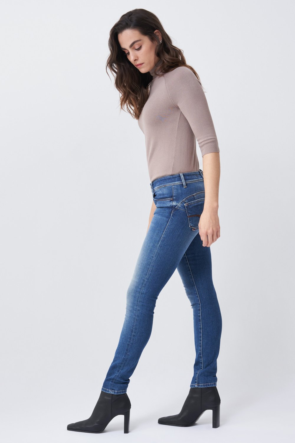 Skinny Push Up Wonder jeans with nappa details - Salsa