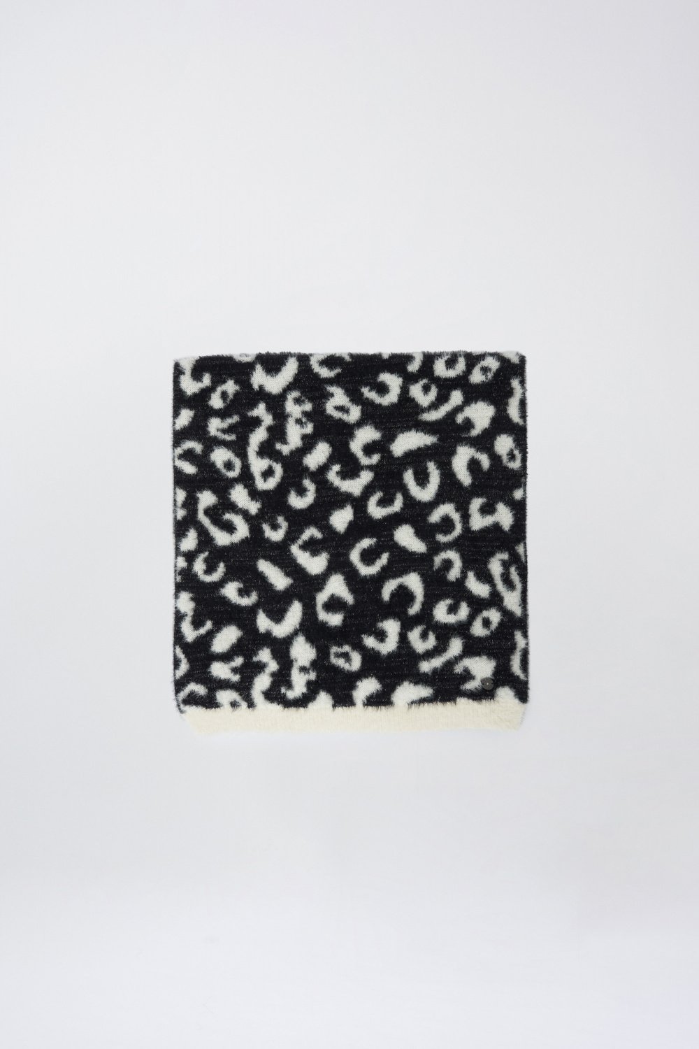 Animal pattern fluffy scarf - Salsa