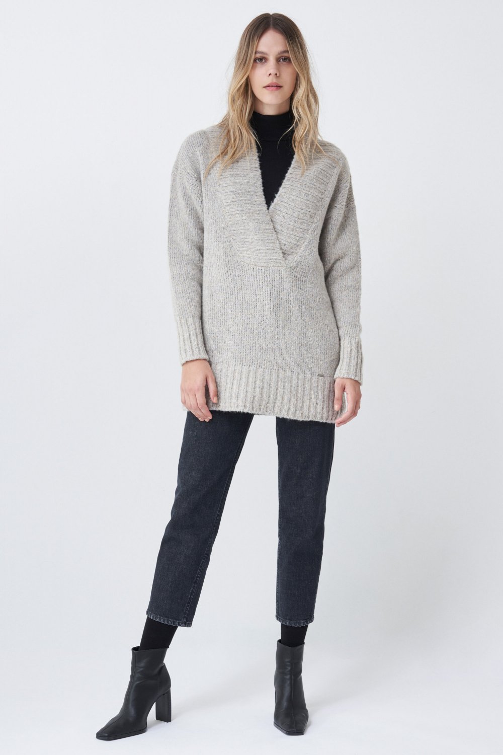 Thick knitted sweater - Salsa
