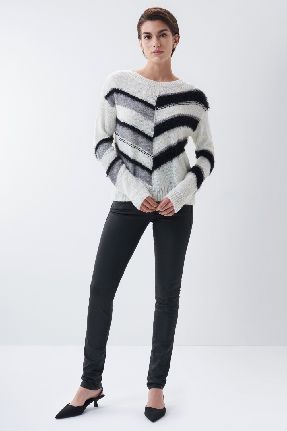 Knitted jumper with shiny detail - Salsa