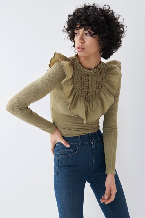 T-shirt with lace detail at neckline