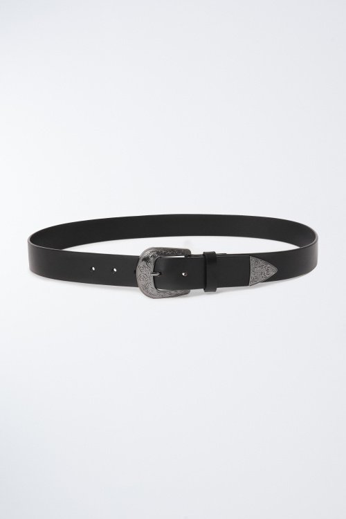 Leather belt with patterned Texan buckle