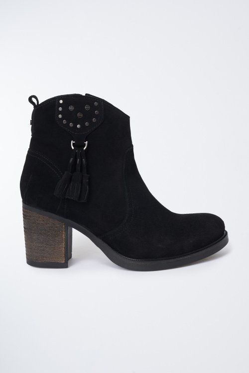 Suede open toe ankle boots with tassels and studs, medium heel
