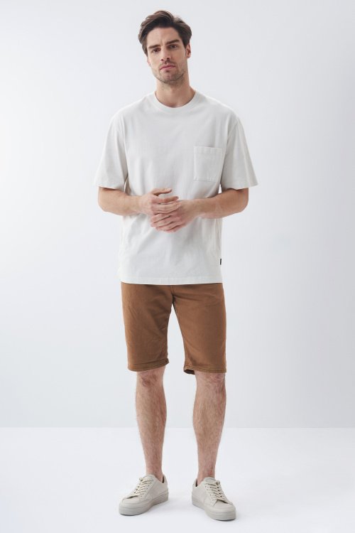 Regular-Shorts, mit Färbung