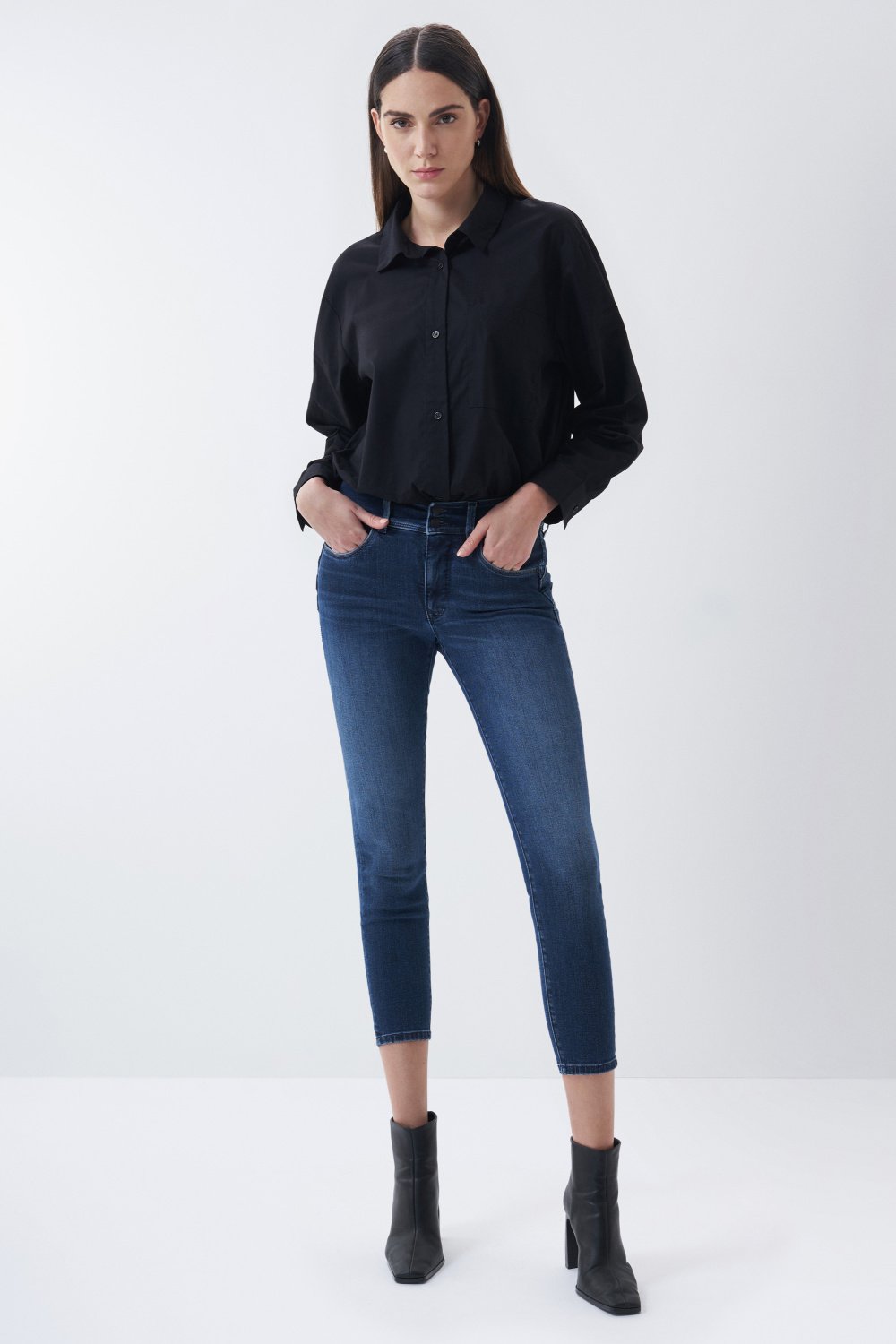 Cropped skinny Push In Secret jeans, dark, with special label - Salsa