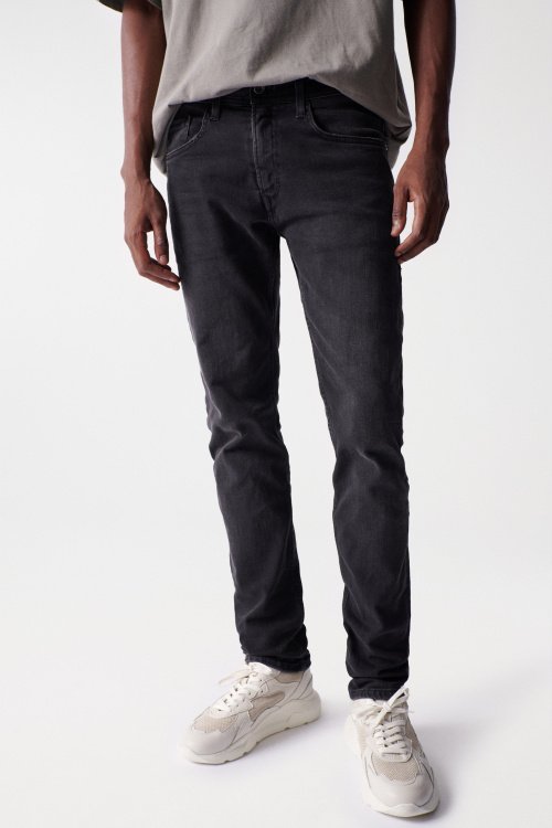 Distressed slim black jeans