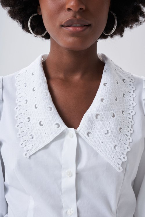 Shirt with embroidered maxi collar