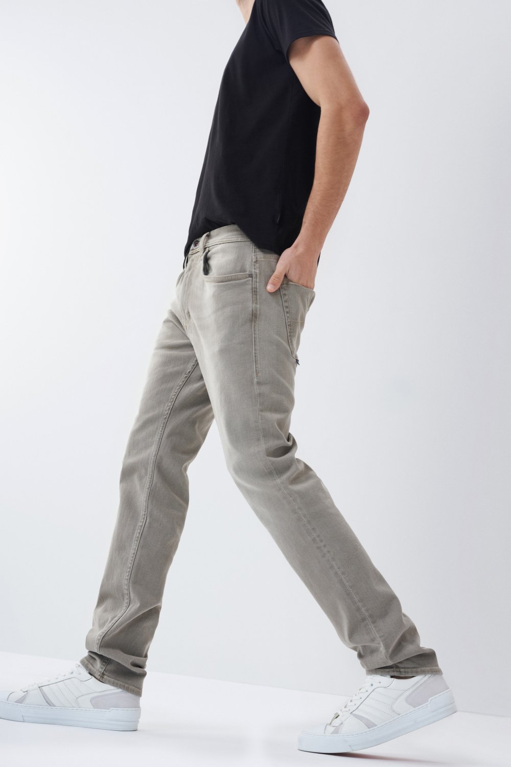Coloured slim jeans with worn effect - Salsa