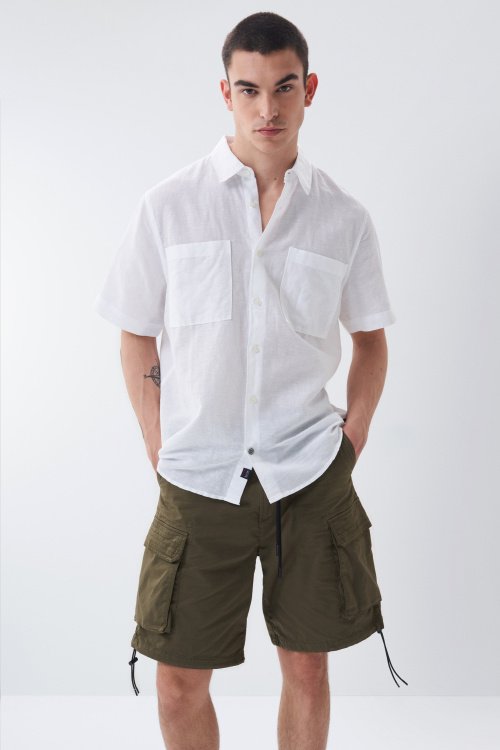 Short-sleeved linen shirt