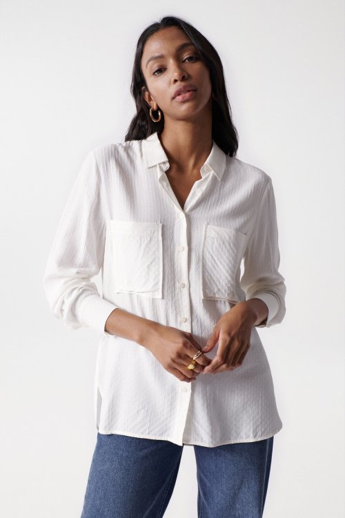 Flowing shirt with embossed details