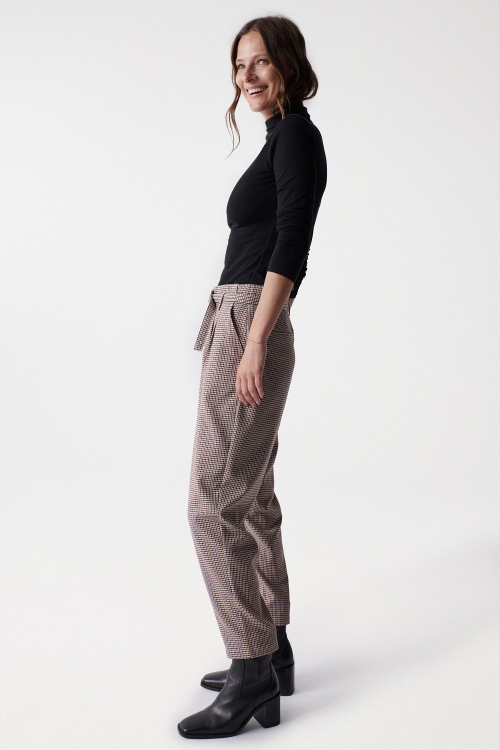 BAGGY TROUSERS WITH CHECK PATTERN - Salsa