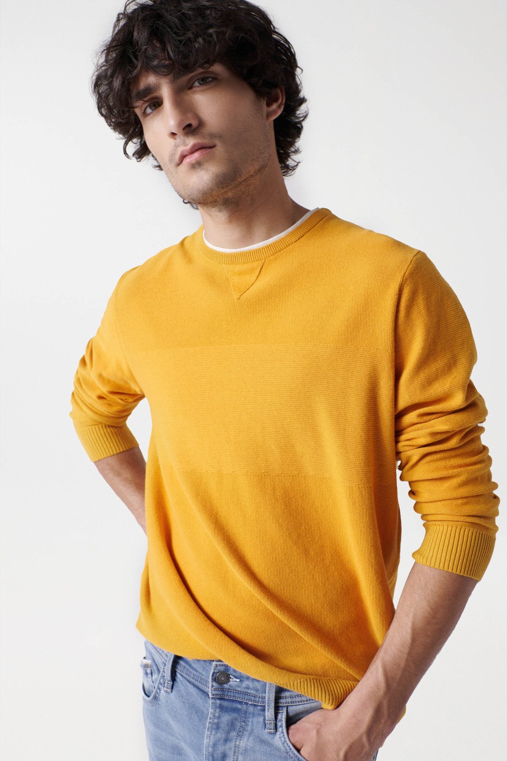 Jumper with contrasting collar - Salsa