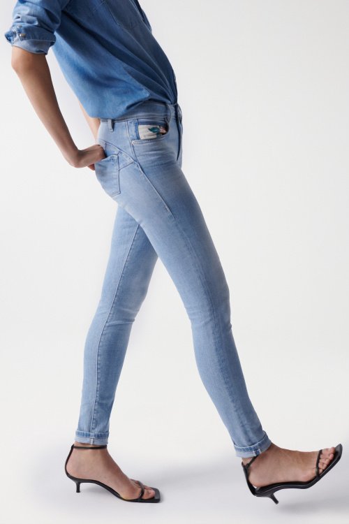 Push Up Wonder-Jeans, Skinny-Schnitt, gebleicht, mit Jacquard an den Taschen