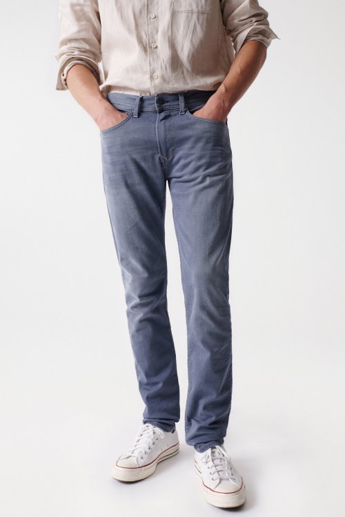 Slim jeans with worn effect