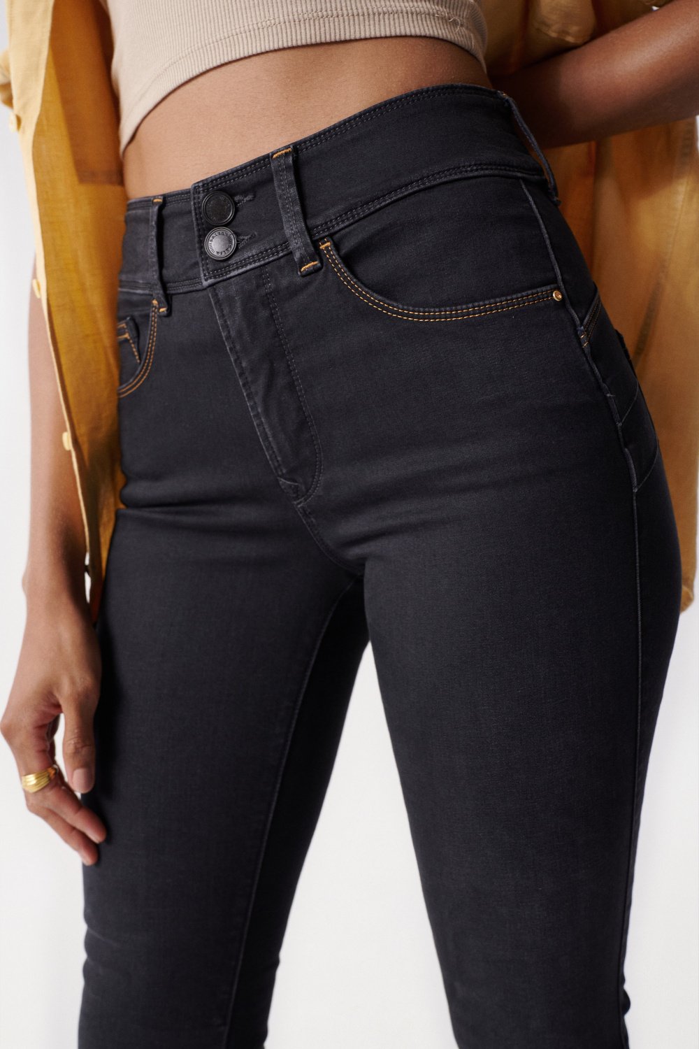 SKINNY PUSH IN SECRET JEANS WITH SHINE DETAIL - Salsa