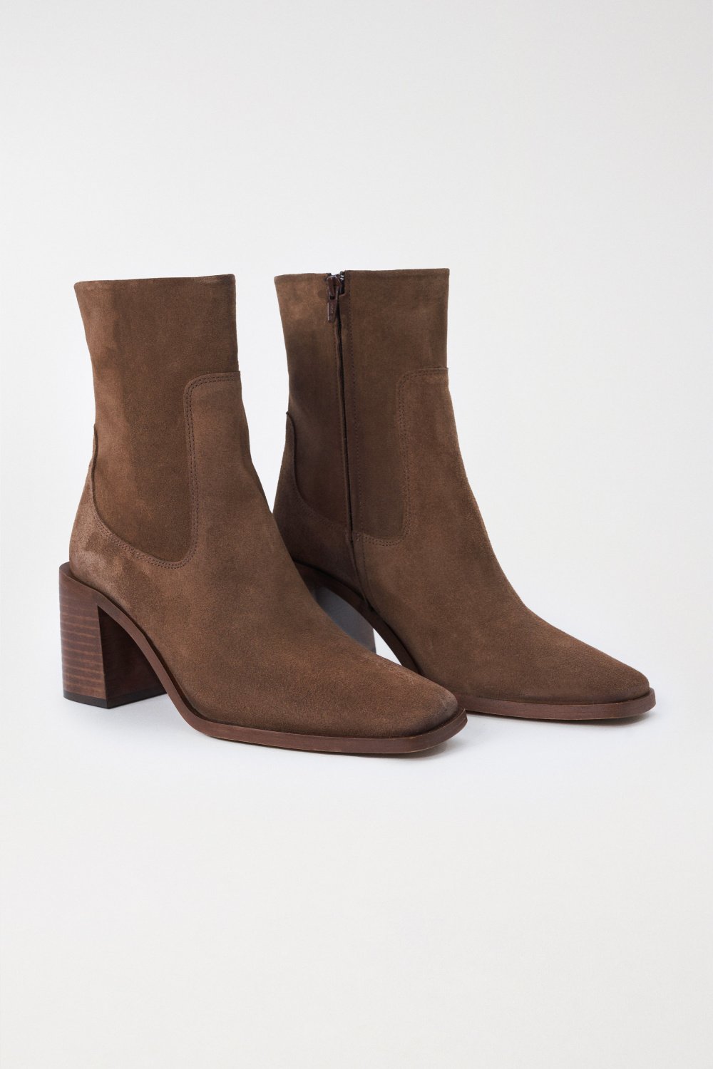 SQUARE-TOED ANKLE BOOTS - Salsa
