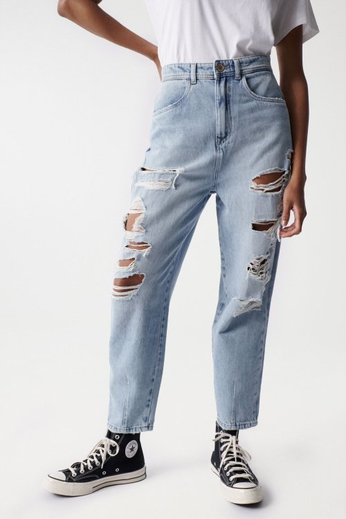 Slim baggy jeans with rips