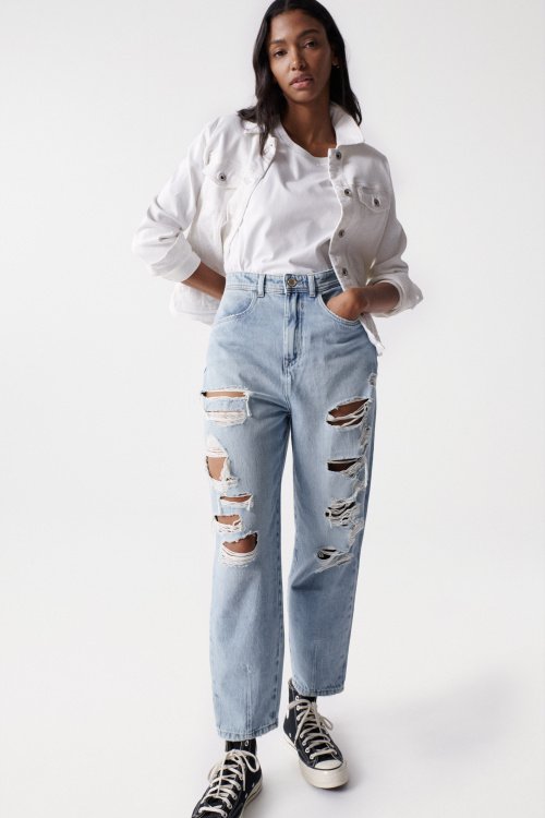 Slim baggy jeans with rips