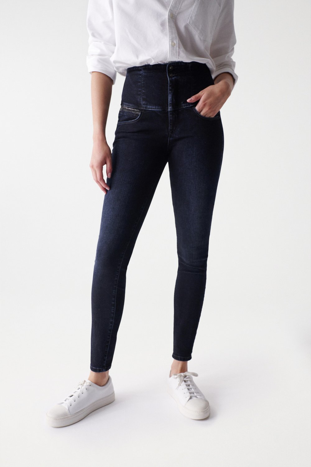 Diva-Jeans, mit Verzierung aus Nappa an den Taschen - Salsa