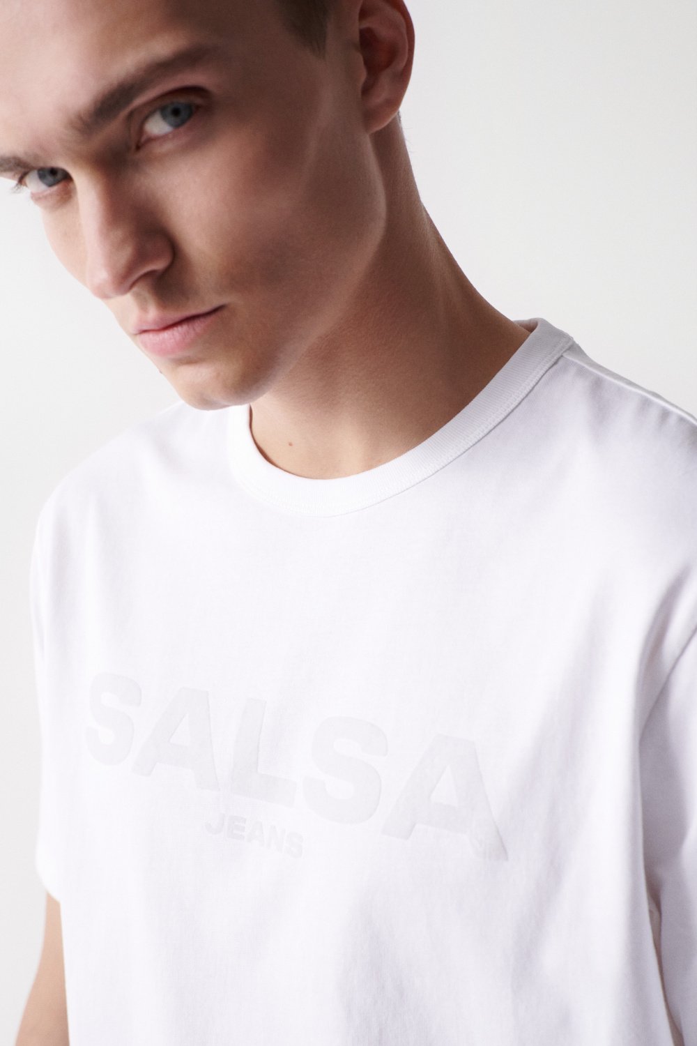 Camiseta con branding aterciopelado - Salsa