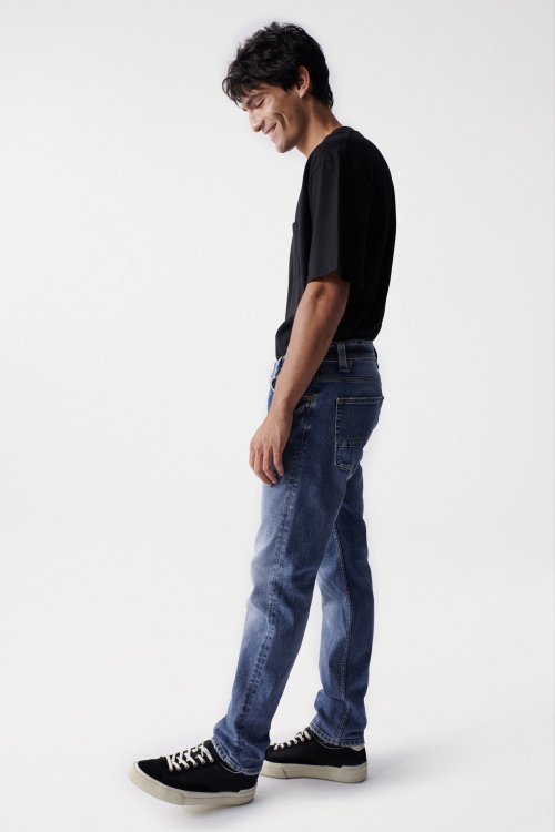 Slim medium wash jeans, with rips