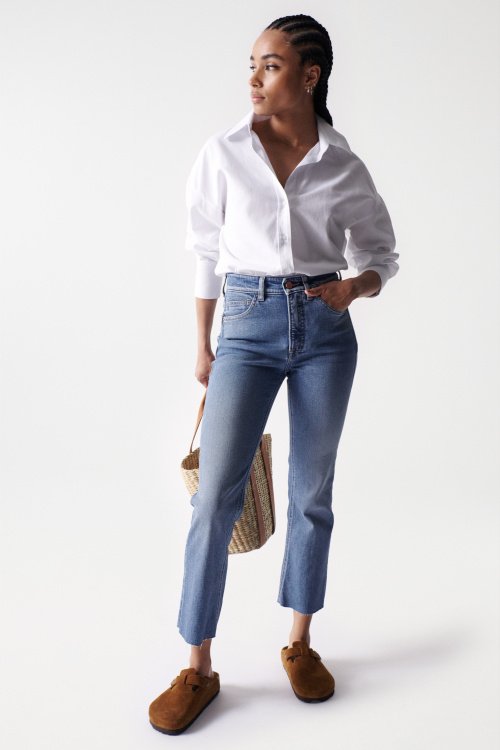 FAITH PUSH IN CROPPED FLARE JEANS