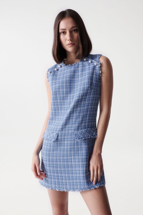 Texturiertes Kleid aus blauem Tweedstoff