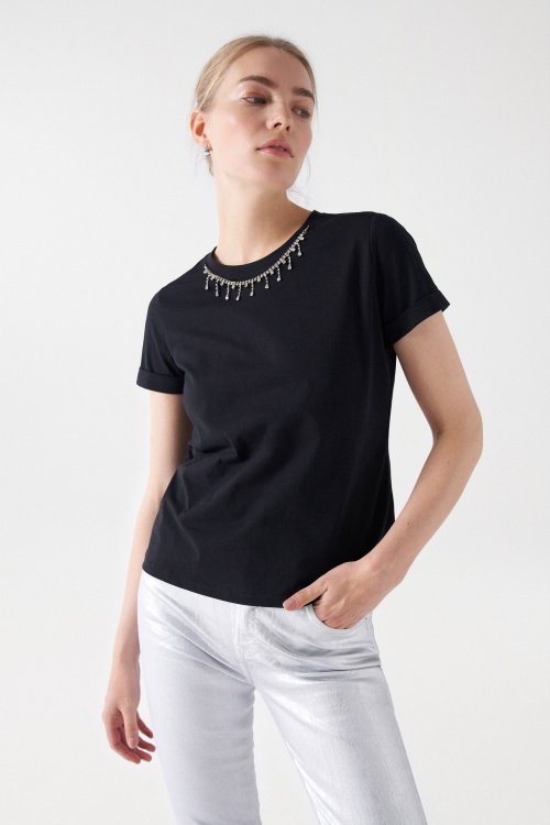 T-SHIRT WITH GLITTER CHAIN