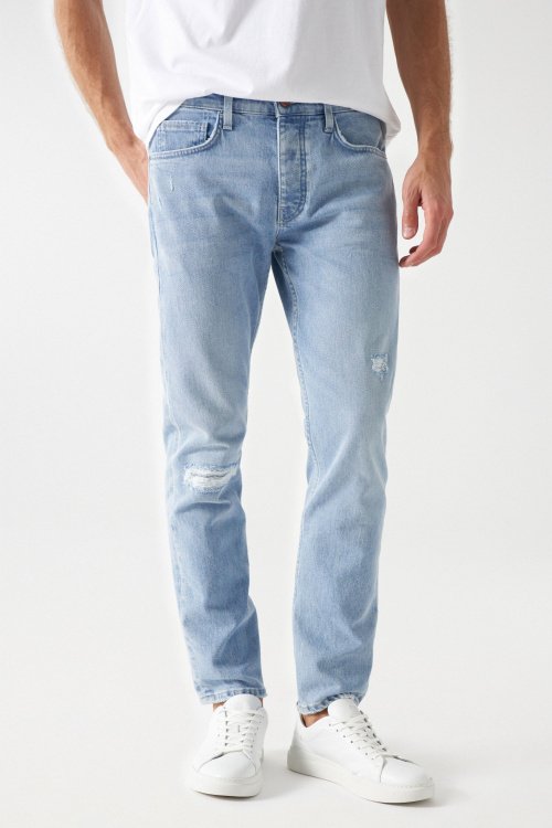 SLIM JEANS WITH RIPS