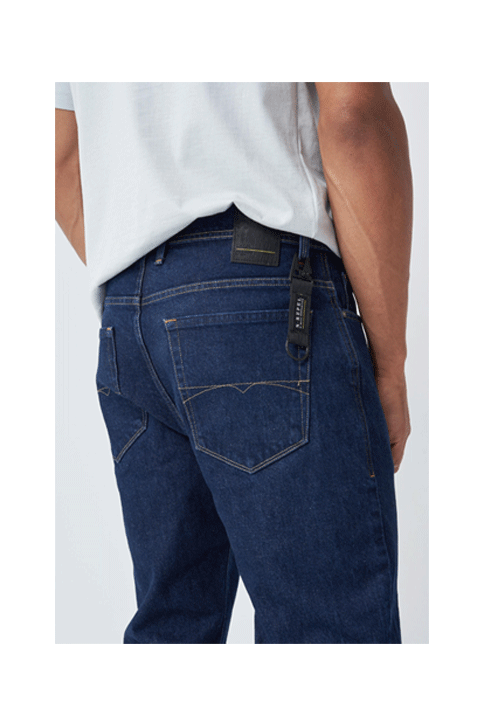 Konisch zulaufende S-Repel-Jeans