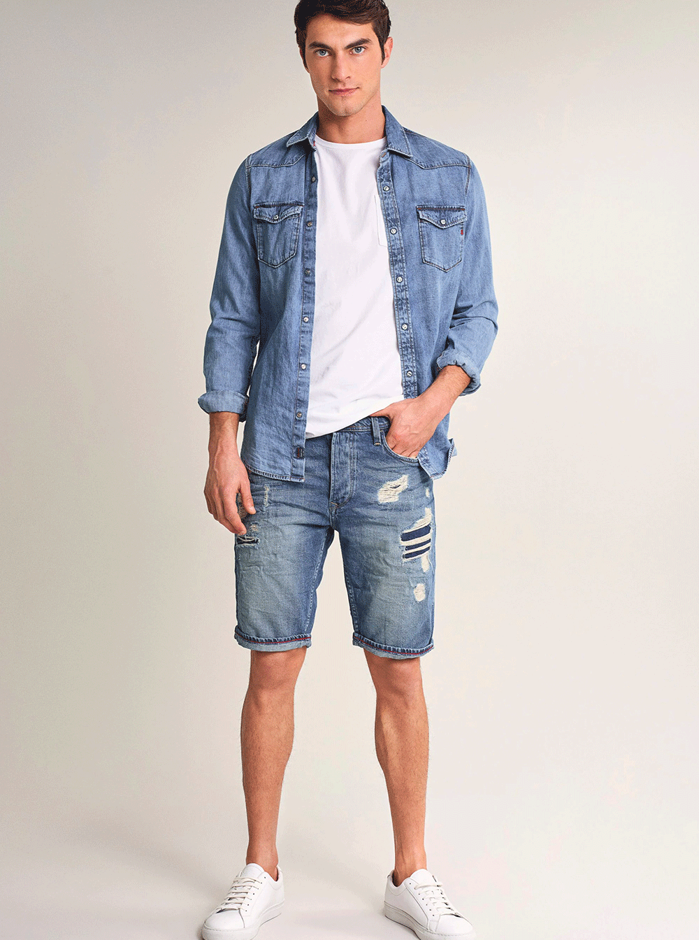 Blue Denim Shirt with Shorts Outfits For Men (32 ideas & outfits) |  Lookastic