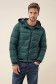 Short puffer jacket with detachable hood